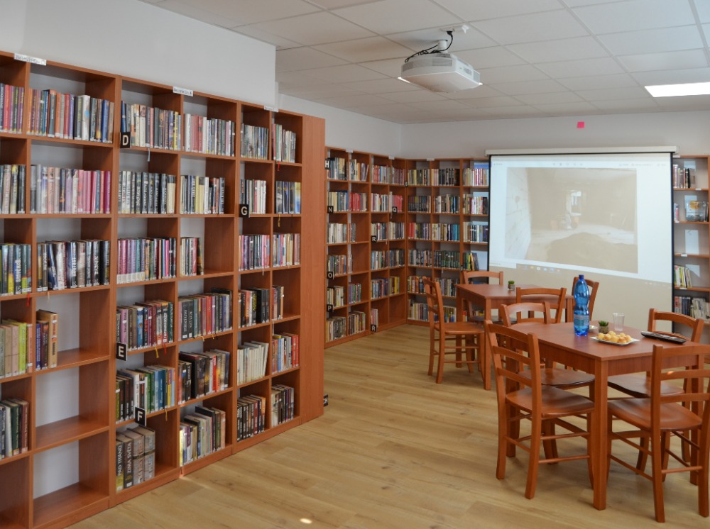 Obecní knihovna a informační centrum