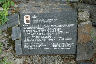 Památník obětem první a druhé světové války